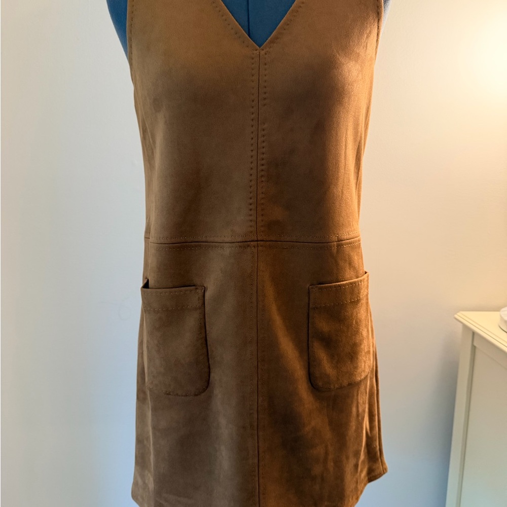 Max Studio Brown Shift Dress with V-Neck